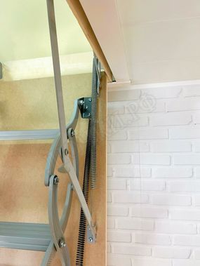 Чердачная лестница Fakro LST Lite 600*1000*3000 Чердачная лестница Fakro LST Lite 600*1000*3000