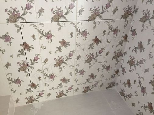 Люк под плитку Нажимной Железяка 900*900 Люк под плитку Нажимной Железяка 900*900